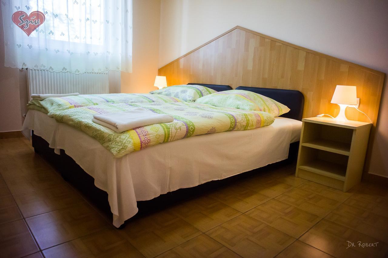 Civis Szallashely Debrecen Exterior foto