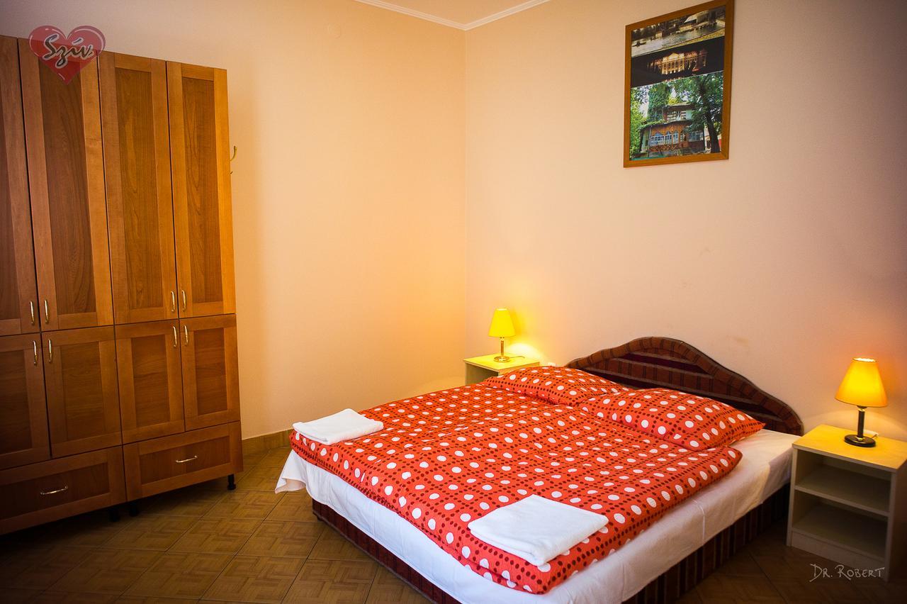 Civis Szallashely Debrecen Exterior foto